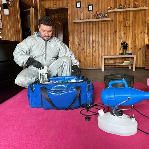 ФОТО Полное удаление ртути в помещениях в Загорянском